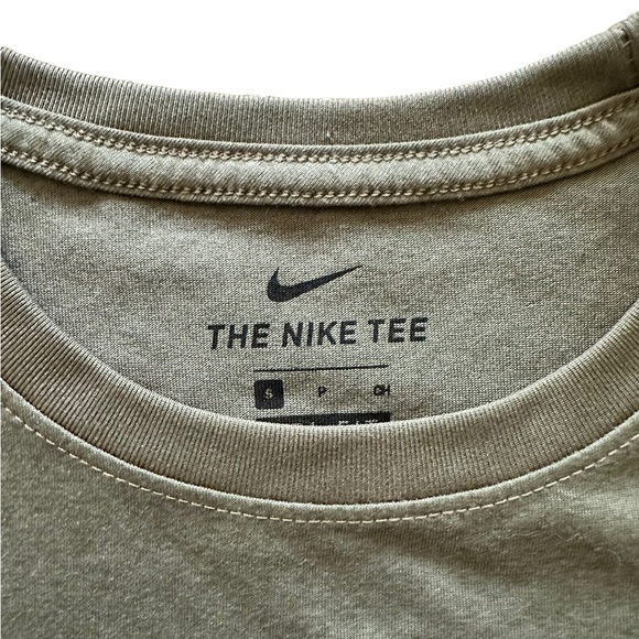 NFL Dallas Cowboys Football Salute To Service Army Green Small Nike Dry Fit Tee - Picture 3 of 8